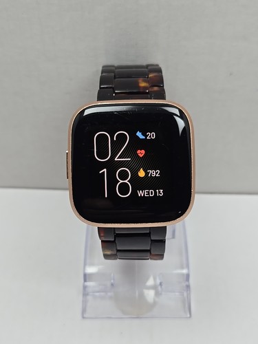 Fitbit versa smartwatch - versa,