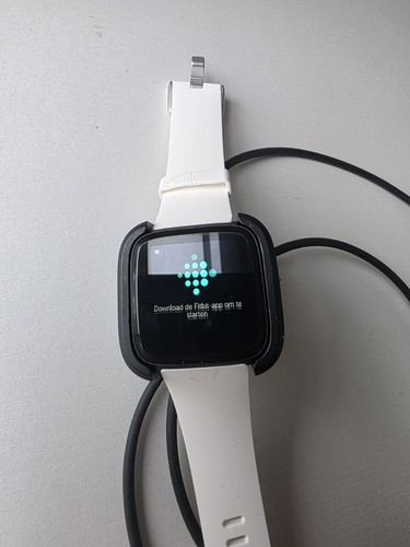 Fitbit versa fb504 smartwatch - versa,