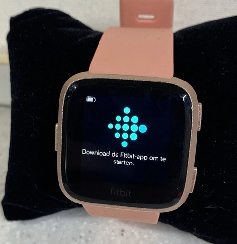 Fitbit versa fb504 smart - versa,