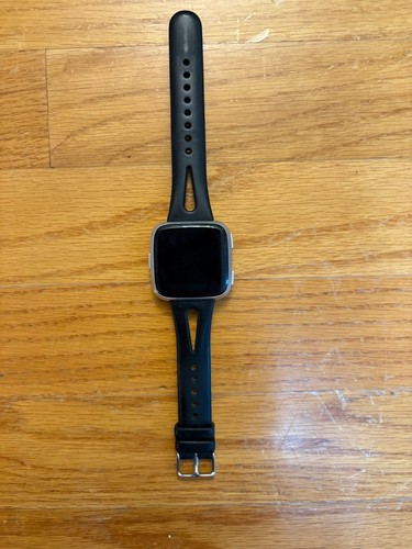 Fitbit versa fb504 smartwatch - fitbit,