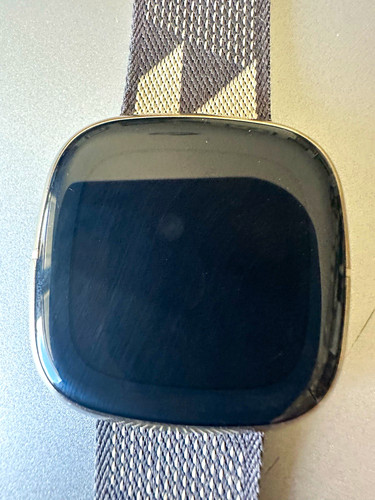 Fitbit versa great shape - fitbit,